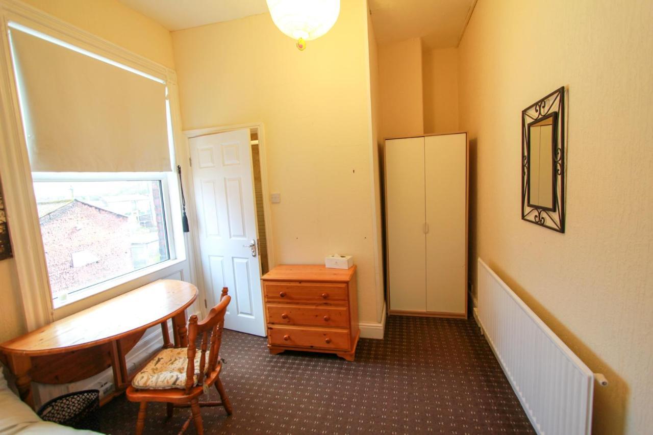 Central Bolton Accommodation Eksteriør billede