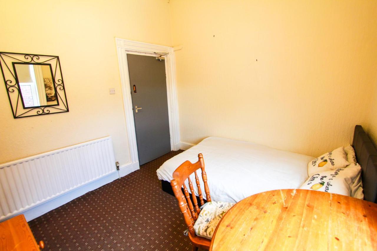 Central Bolton Accommodation Eksteriør billede