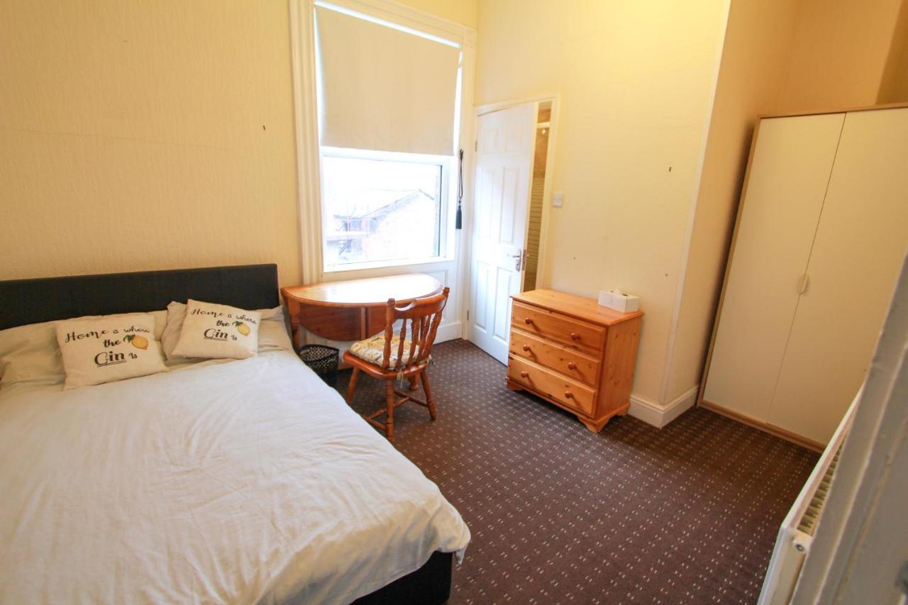 Central Bolton Accommodation Eksteriør billede